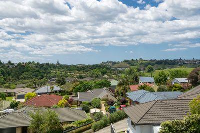 16 Shrewsbury Close, Bethlehem, Tauranga, Bay of Plenty | Tall Poppy 