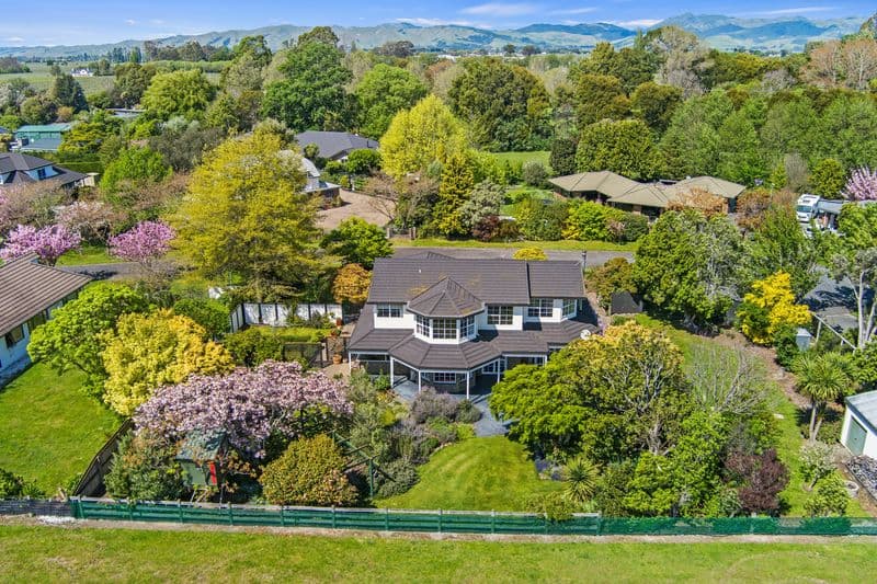 8 Ashford Grove, Rapaura, Marlborough