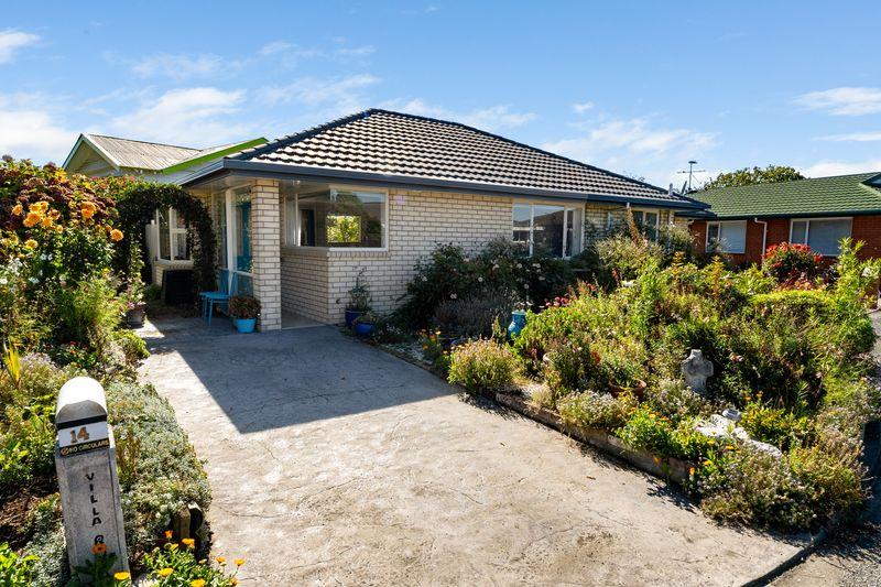 14 Dawkins Place, Islington, Marlborough, Marlborough | Tall Poppy 