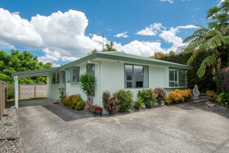 32 Sunvale Place, Gate Pa, Tauranga