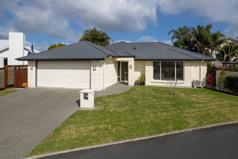 44 Contour Avenue, Pyes Pa, Tauranga