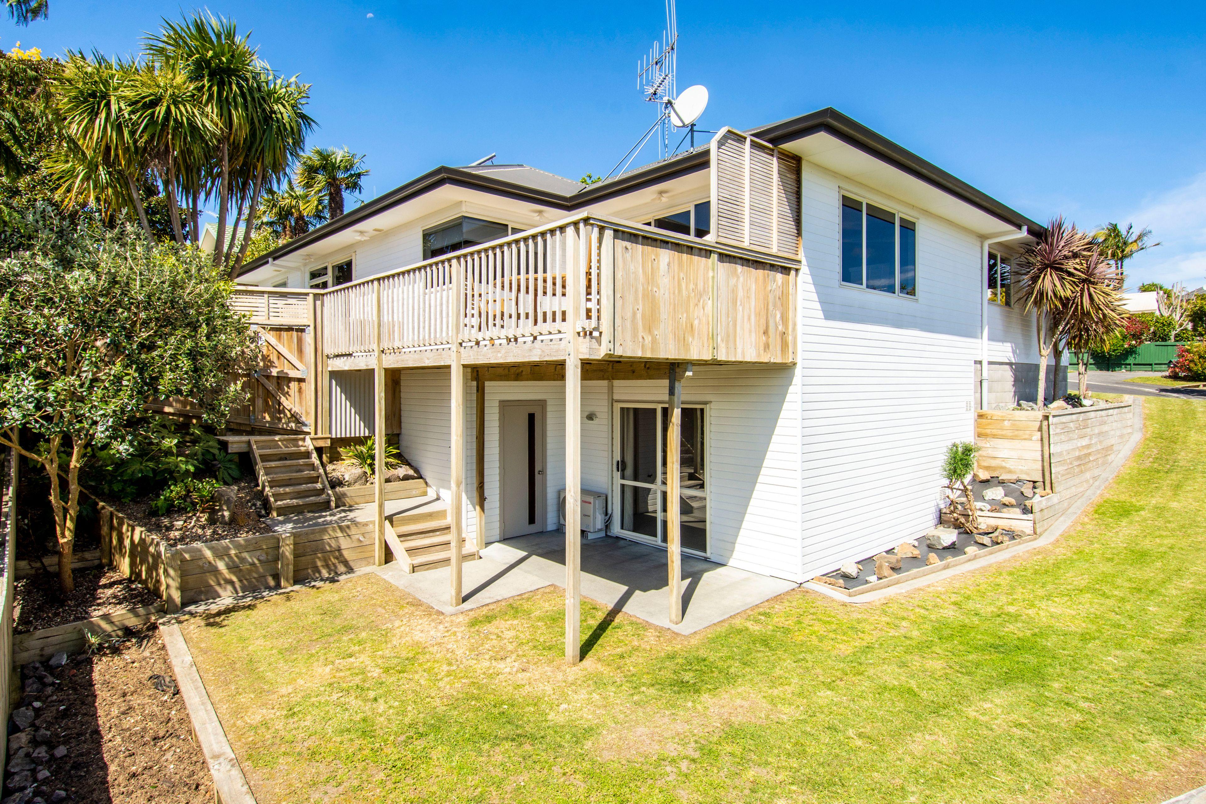 10 Zachary Place, Welcome Bay, Tauranga, Bay of Plenty | Tall Poppy 