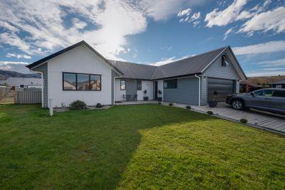 3 Willoughby Place, Clyde, Central Otago, Otago | Tall Poppy 