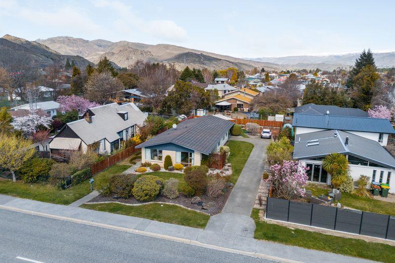 82 Neplusultra Street, Cromwell, Central Otago