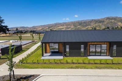 1 Hadley Place, Cromwell, Central Otago, Otago | Tall Poppy 