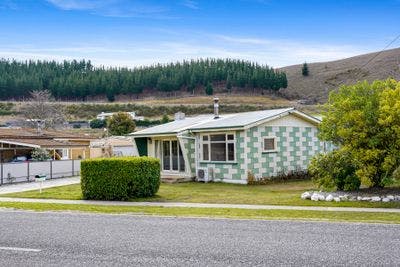 106 Hazlett Street, Clyde, Central Otago, Otago | Tall Poppy 