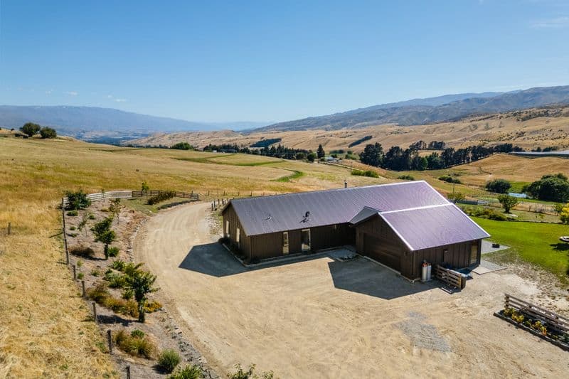 236 Hawksburn Road, Bannockburn, Central Otago