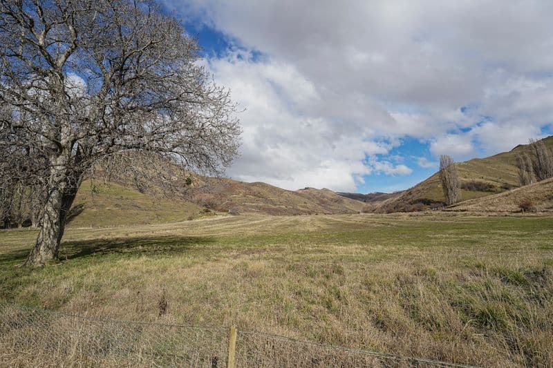 266 Hawksburn Road, Bannockburn, Central Otago