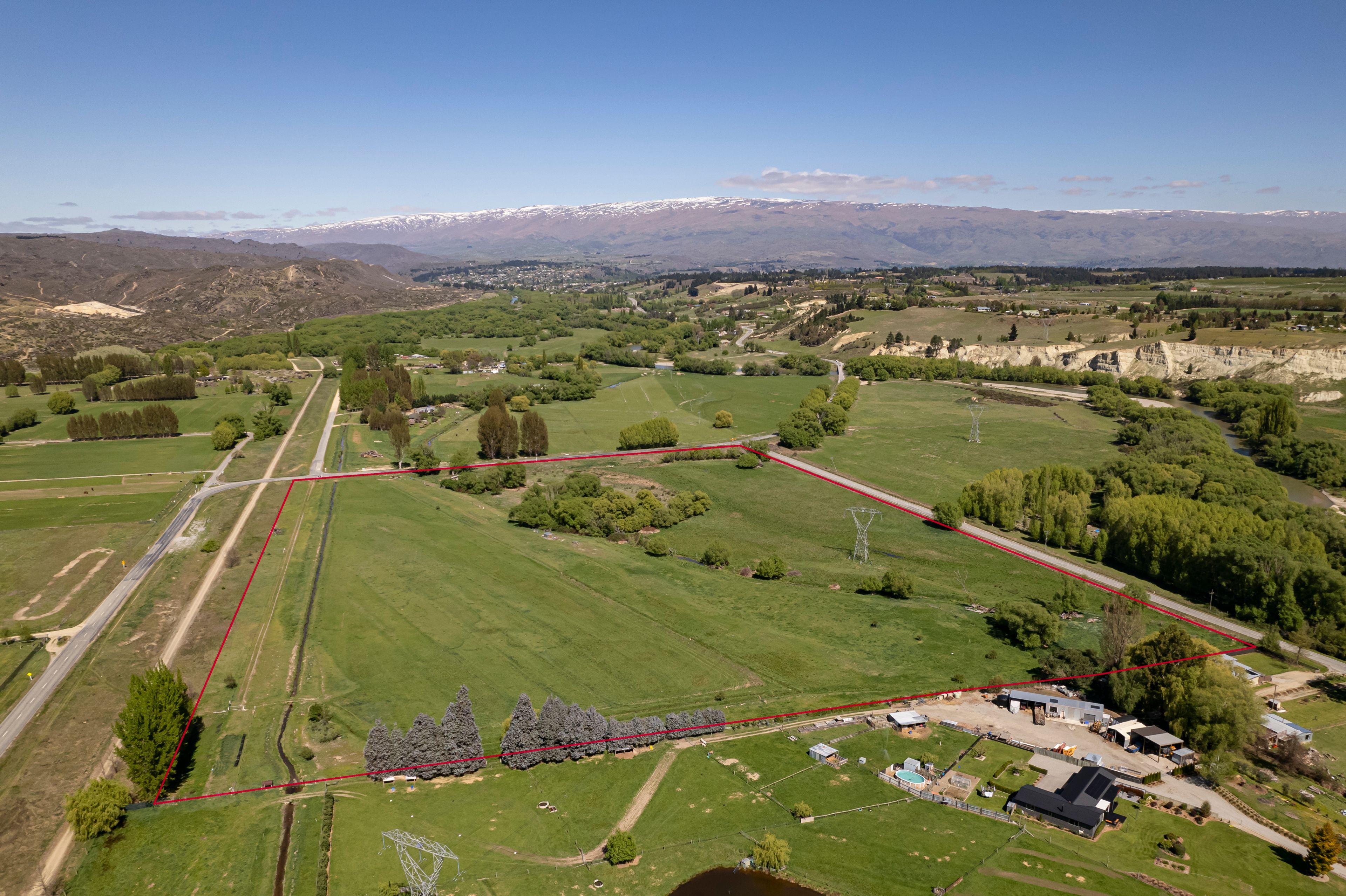 Sec 156 Fisher Lane, Alexandra, Central Otago, Otago | Tall Poppy 