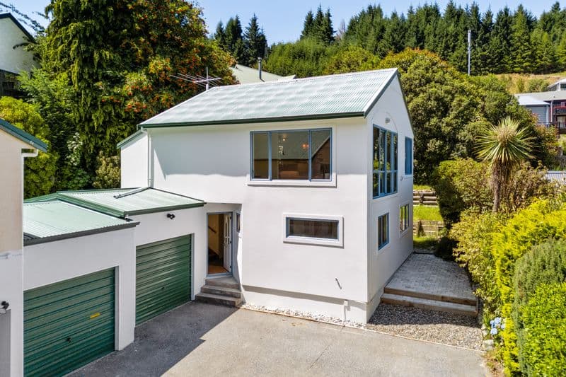 20B Watts Road, Fernhill, Queenstown