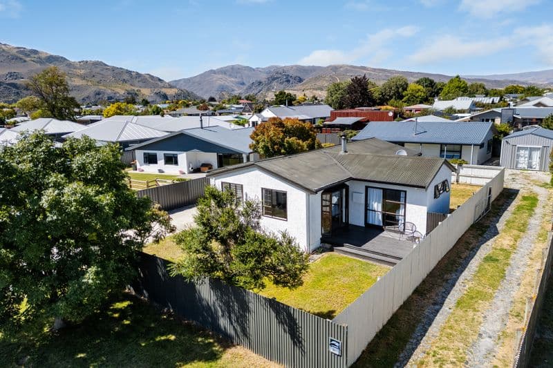 9 Clare Place, Cromwell, Central Otago