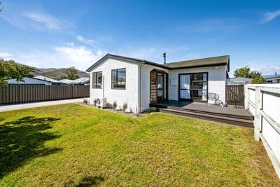 9 Clare Place, Cromwell, Central Otago, Otago | Tall Poppy 