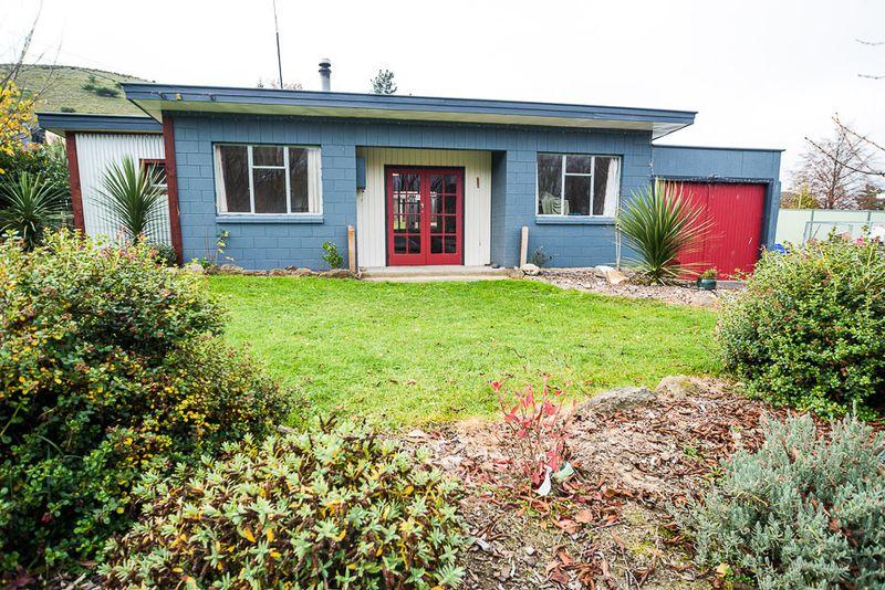 28 Letts Gully Road, Alexandra, Central Otago, Otago | Tall Poppy 