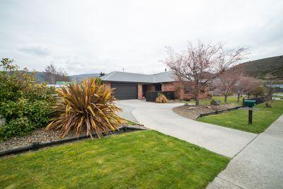 138 Hazlett Street, Clyde, Central Otago, Otago | Tall Poppy 