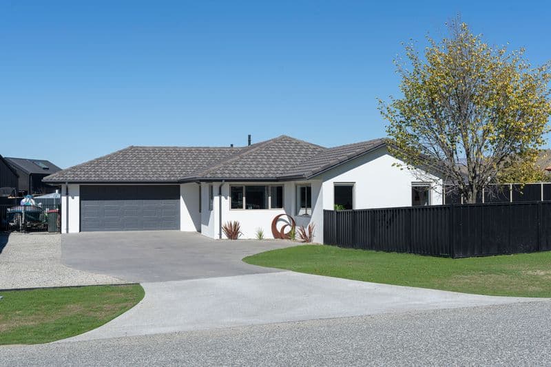 58 Missy Crescent, Mount Pisa, Central Otago