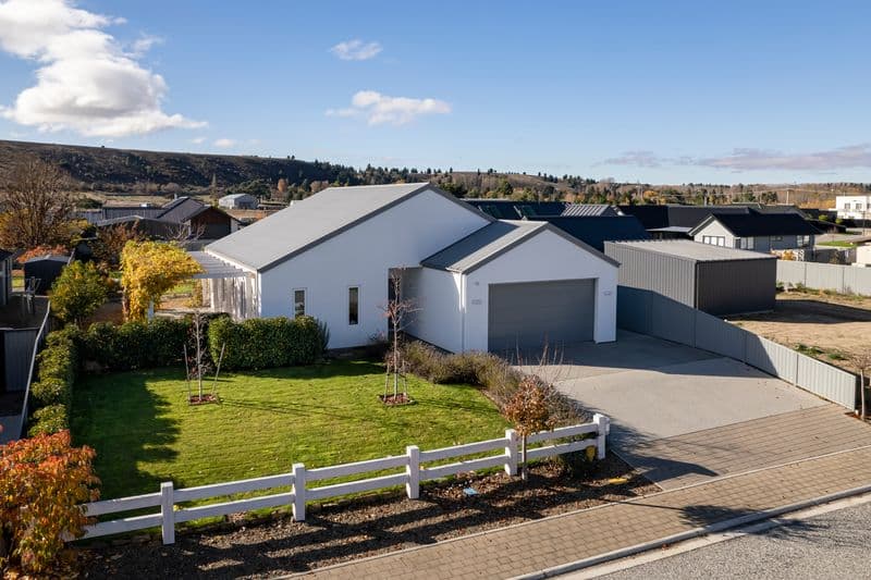 33 Chandler Crescent, Clyde, Central Otago