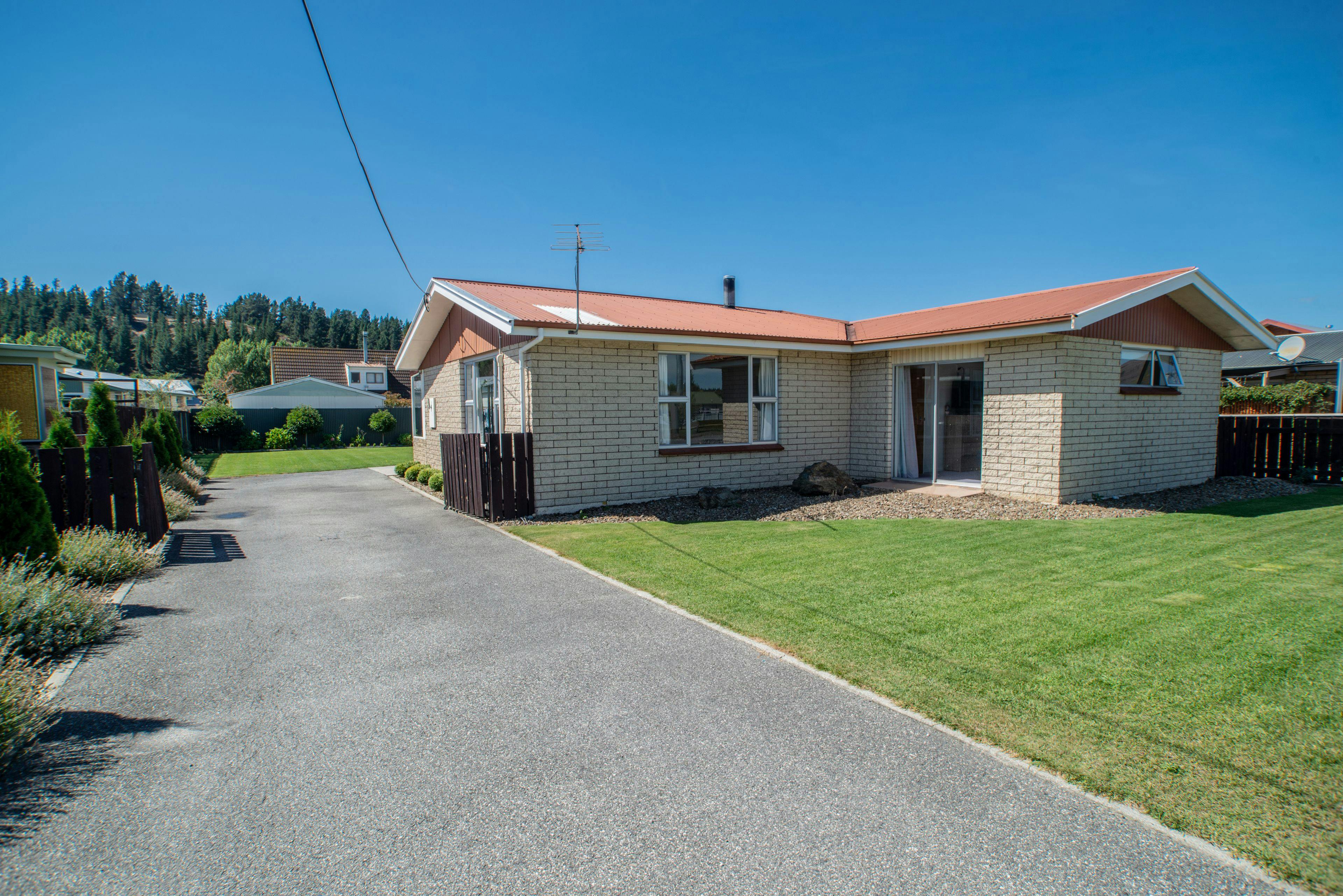 85 Dunstan Road, Alexandra, Central Otago, Otago | Tall Poppy 