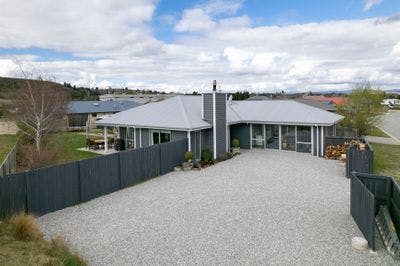 1 Elizabeth Place, Clyde, Central Otago, Otago | Tall Poppy 