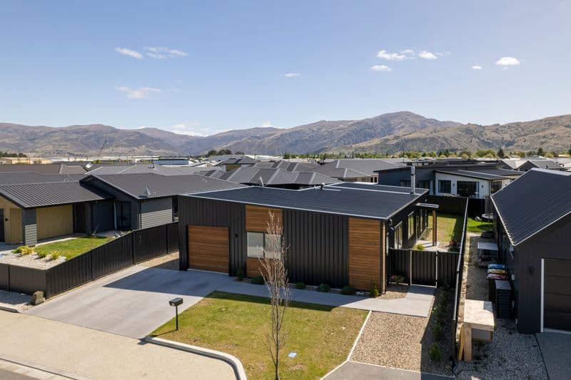 10 Dawkins Street, Cromwell, Central Otago