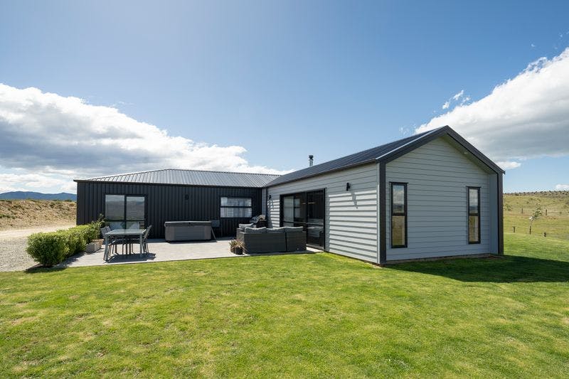 77 Leaning Rock Road, Alexandra, Central Otago