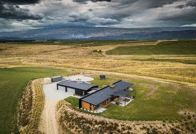 213 Golden Road, Alexandra, Central Otago, Otago | Tall Poppy 