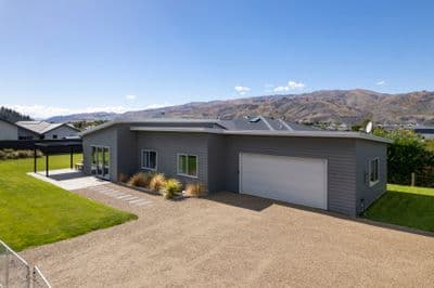 2 Rose Lane, Cromwell, Central Otago, Otago | Tall Poppy 