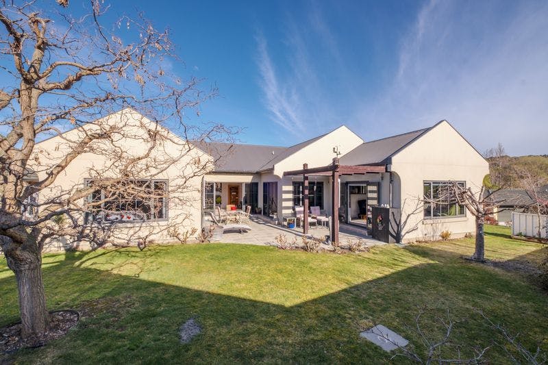 10 Walnut Grove, Alexandra, Central Otago