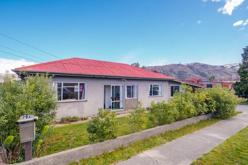 27 Newcastle Street, Clyde, Central Otago