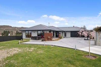 7 Meyer Street, Alexandra, Central Otago, Otago | Tall Poppy 