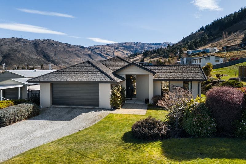 42 Whitby Street, Clyde, Central Otago