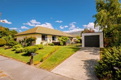 18 Cairnmuir Crescent, Cromwell, Central Otago, Otago | Tall Poppy 