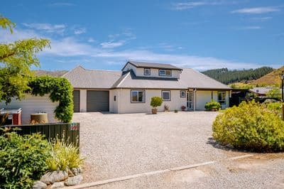 148 Hazlett Street, Clyde, Central Otago, Otago | Tall Poppy 