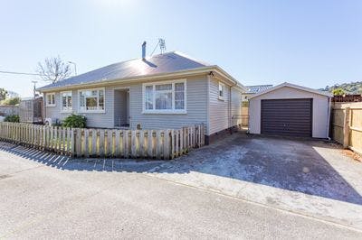 228 Centaurus Road, Saint Martins, Christchurch City, Canterbury | Tall Poppy 