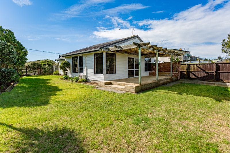 464 Marine Parade, South New Brighton, Christchurch City, Canterbury | Tall Poppy 