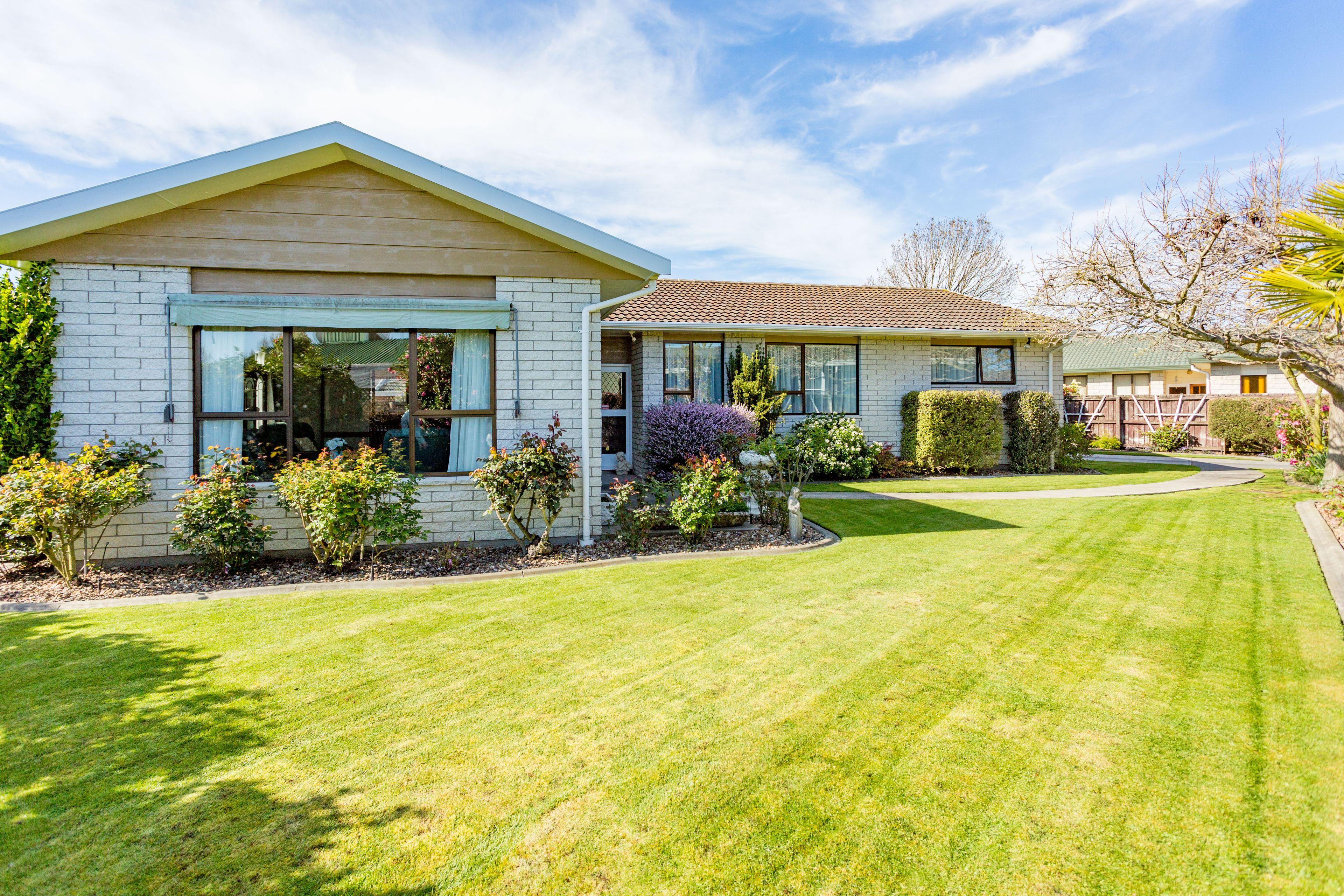 10 Iona Place, Sockburn, Christchurch City, Canterbury | Tall Poppy 