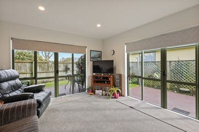 2/90 Hawke Street, New Brighton, Christchurch City, Canterbury | Tall Poppy 