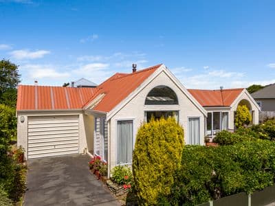 177D Bay View Road, South Dunedin, Dunedin City, Otago | Tall Poppy 