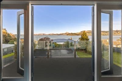 7 Wren Lane, Saint Leonards, Dunedin City, Otago | Tall Poppy 