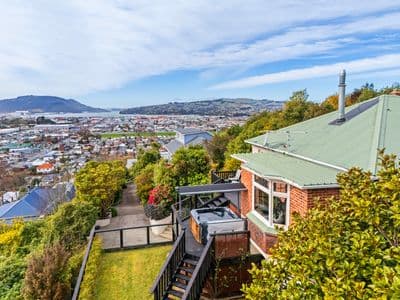 8 Bangor Terrace, Kew, Dunedin City, Otago | Tall Poppy 