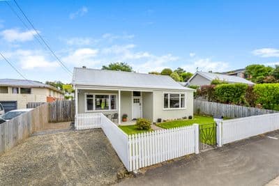 19 Hall Road, Sawyers Bay, Dunedin City, Otago | Tall Poppy 