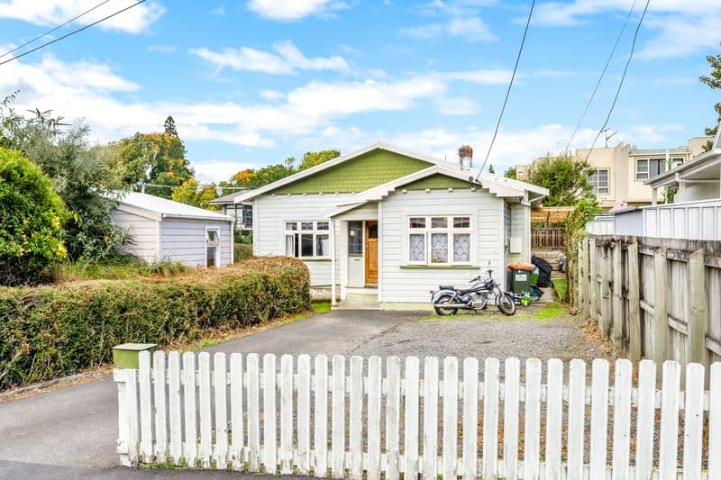 15 Carlyle Street, North East Valley, Dunedin City