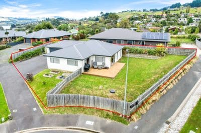 6 Glendermid Close, Sawyers Bay, Dunedin City, Otago | Tall Poppy 