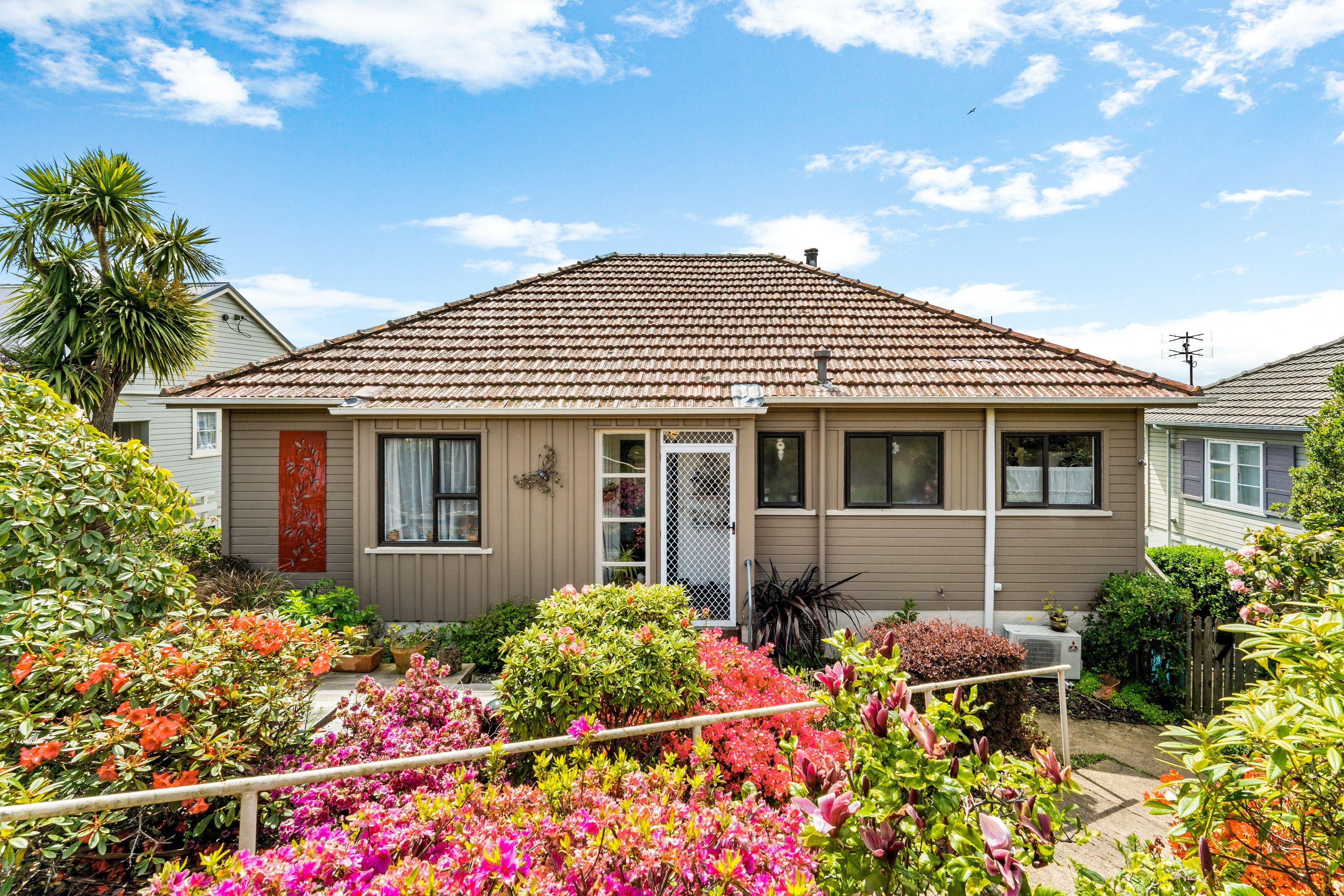 27 Crammond Avenue, Corstorphine, Dunedin City, Otago | Tall Poppy 