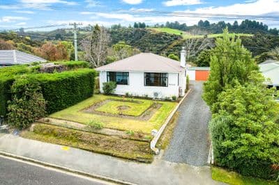 20 Saddleview Place, Fairfield, Dunedin City, Otago | Tall Poppy 