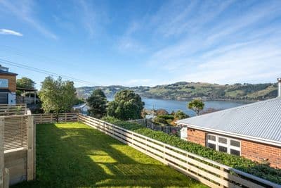 21 Taupo Street, Ravensbourne, Dunedin City, Otago | Tall Poppy 