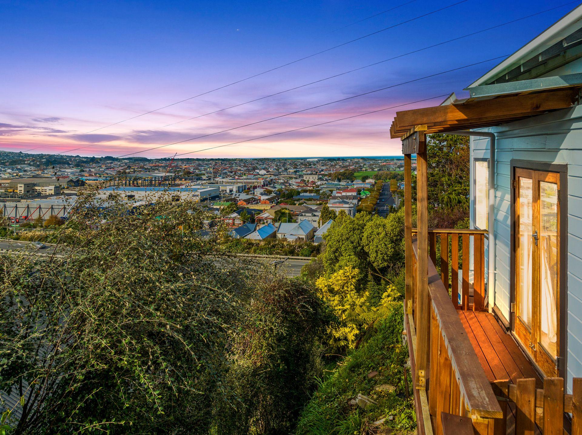 26 Bridge Street, Clyde Hill, Dunedin City, Otago | Tall Poppy 