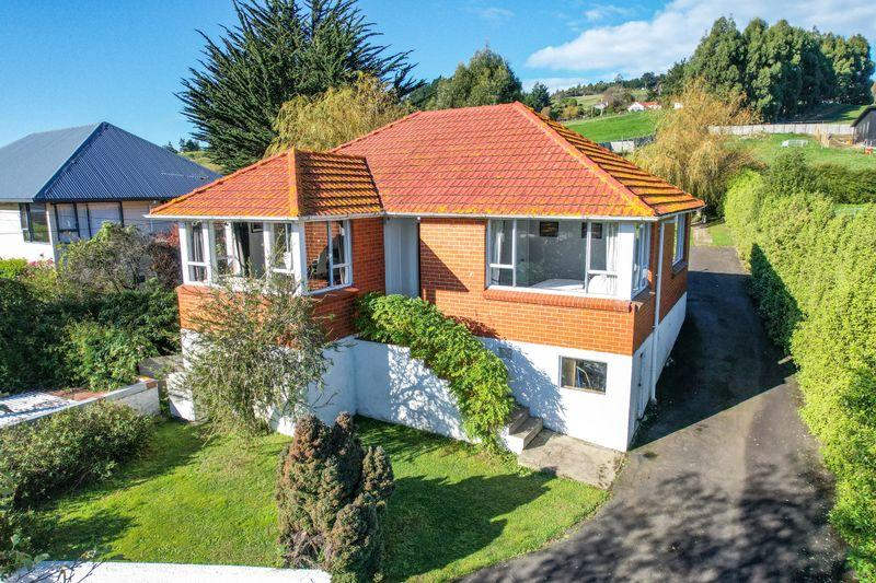 35 Burgess Street, Green Island, Dunedin City