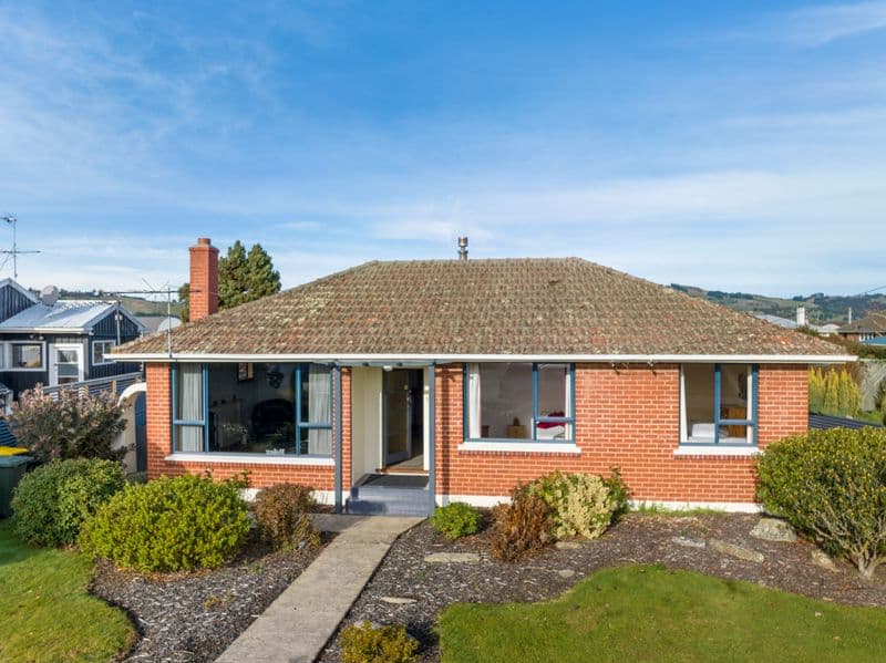 25 Tay Street, Mosgiel, Dunedin City, Otago | Tall Poppy 