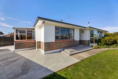 77 Stirling Crescent, Mosgiel, Dunedin City, Otago | Tall Poppy 