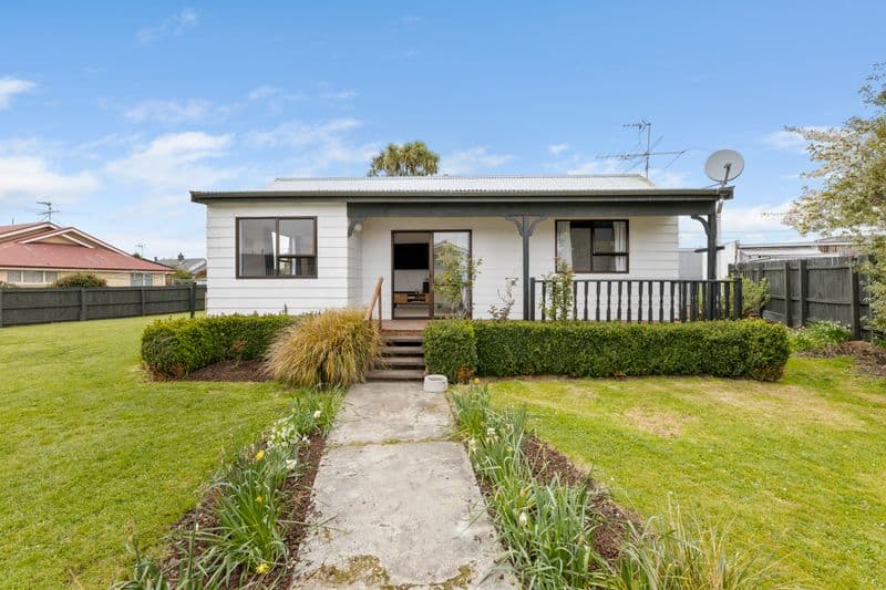 15 Carlyle Road, Mosgiel, Dunedin City, Otago | Tall Poppy 